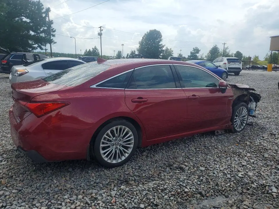 2020 TOYOTA AVALON LIMITED  