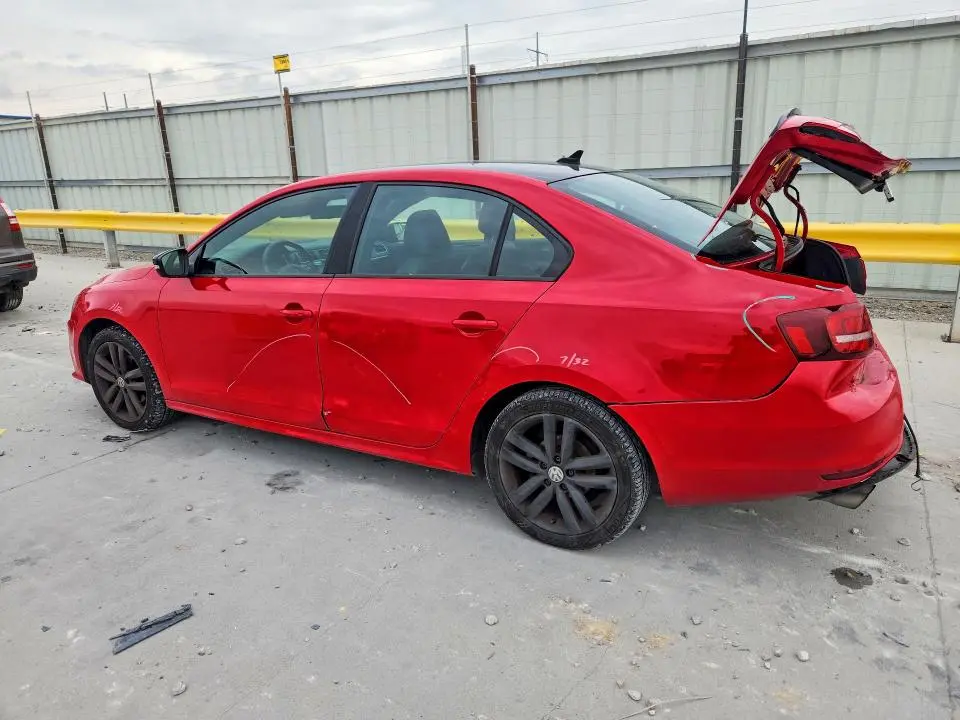 2018 VOLKSWAGEN JETTA SPORT  