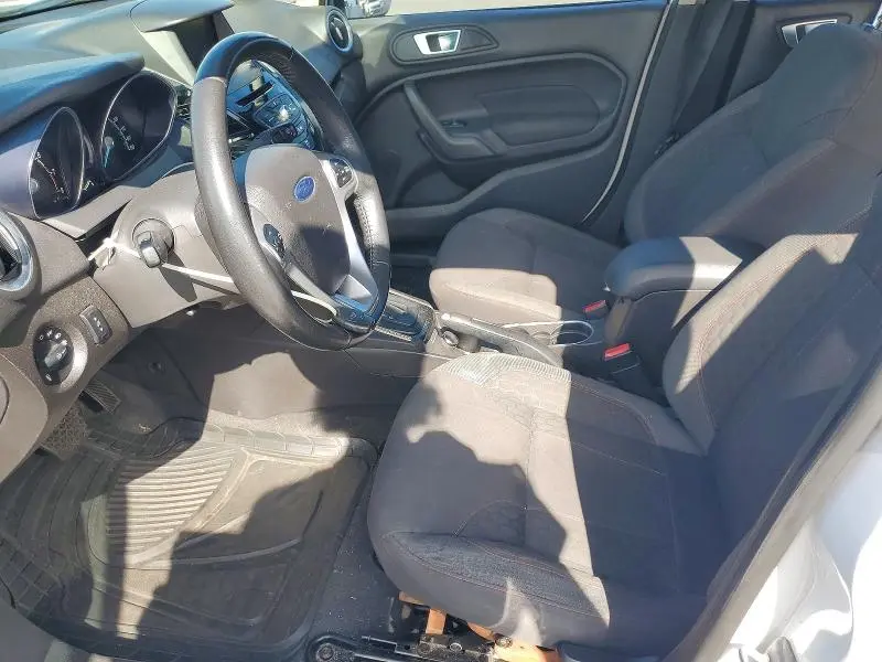 2014 FORD FIESTA SE  