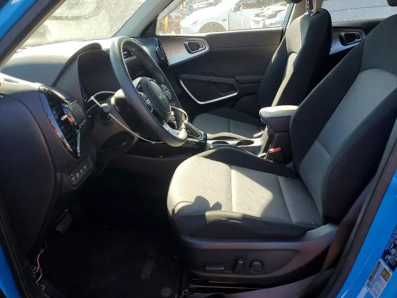 2025 KIA SOUL S  