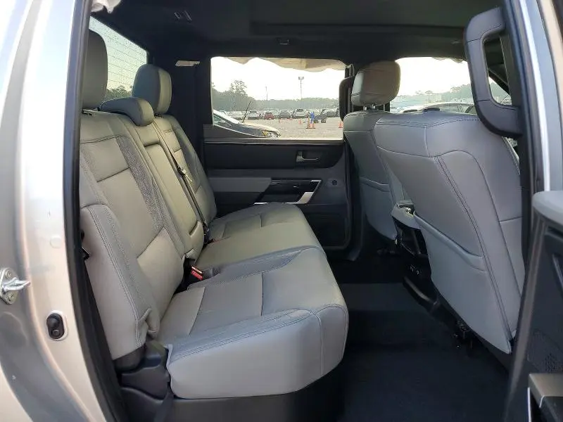 2025 TOYOTA TUNDRA LIMITED  