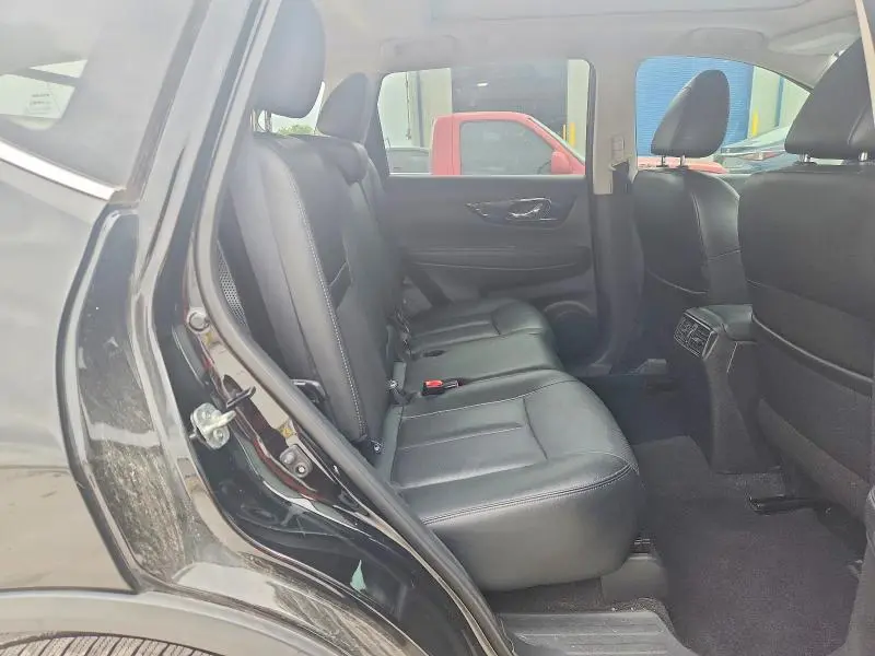 2018 NISSAN ROGUE SL  
