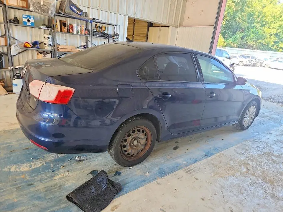 2014 VOLKSWAGEN JETTA SE  