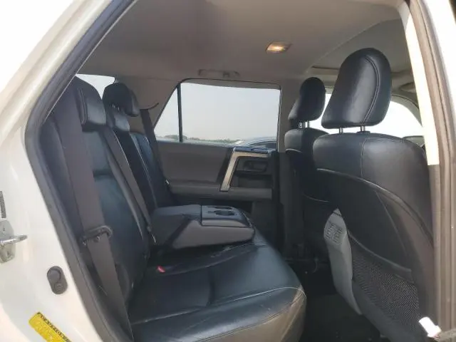 2010 TOYOTA 4RUNNER SR5  