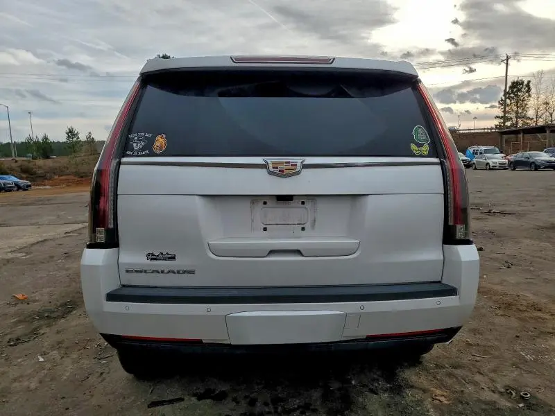 2020 CADILLAC ESCALADE LUXURY  