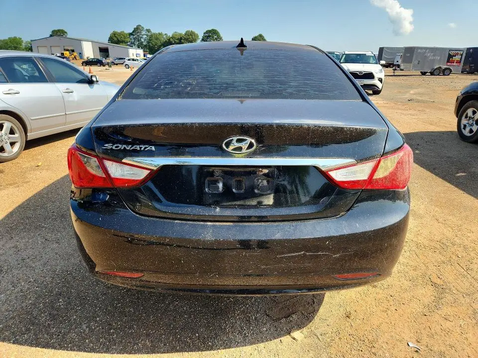 2012 HYUNDAI SONATA GLS  