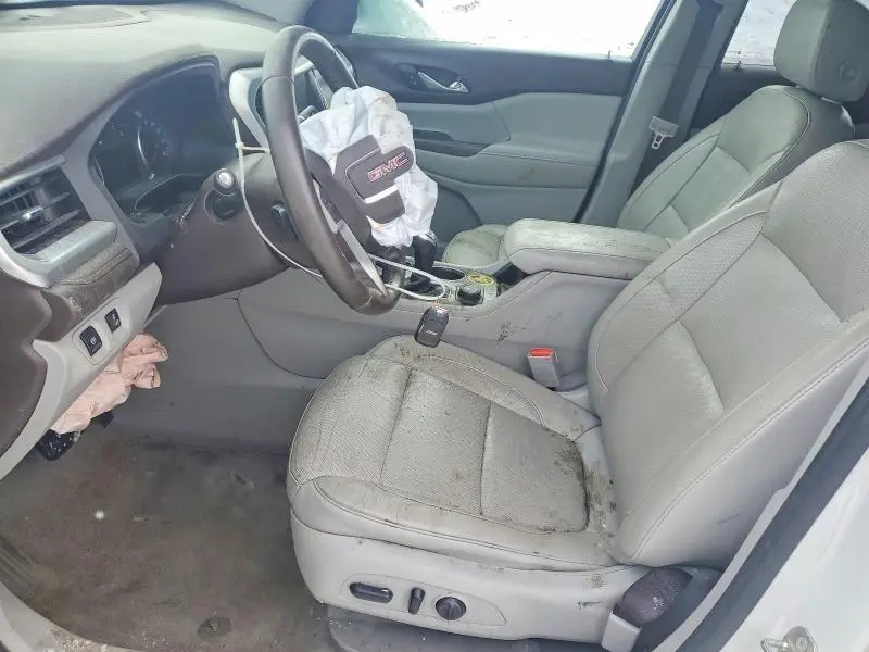 2017 GMC ACADIA SLT-1  