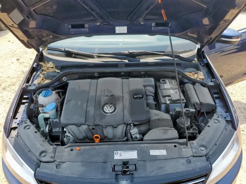 2012 VOLKSWAGEN JETTA SEL