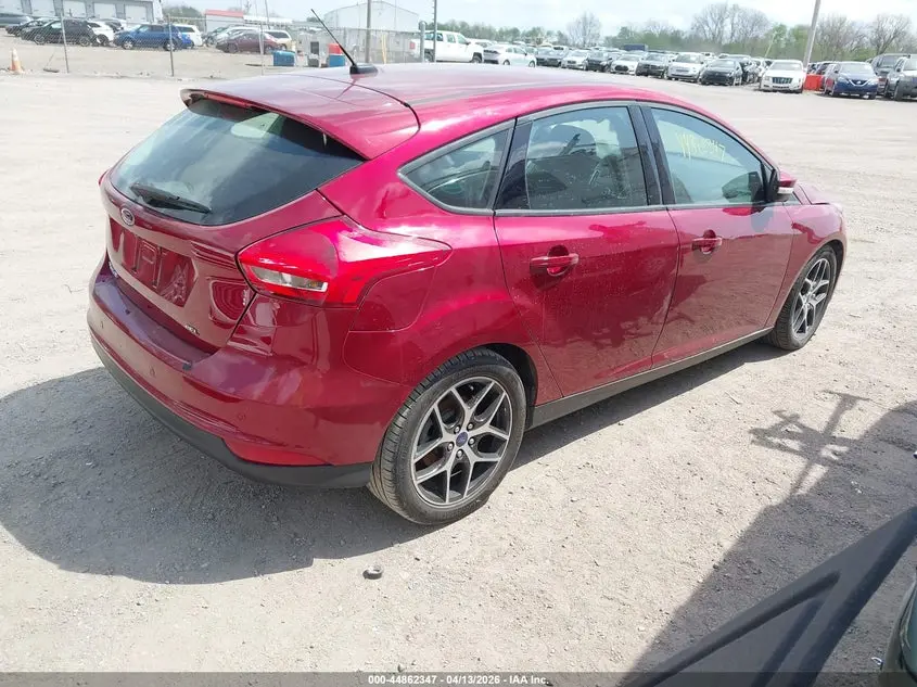 2017 FORD FOCUS SEL