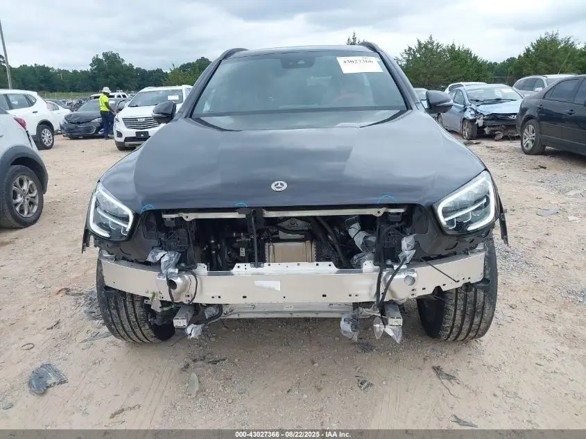 2022 MERCEDES-BENZ GLC 300 SUV