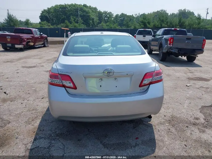 2011 TOYOTA CAMRY LE