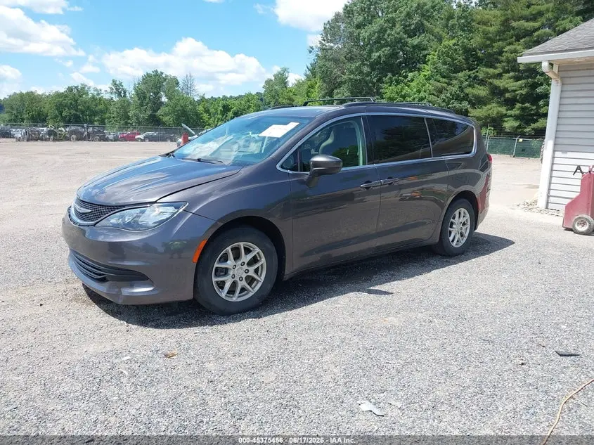 2020 CHRYSLER VOYAGER LXI