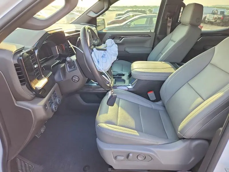 2023 CHEVROLET SILVERADO K1500 LTZ  