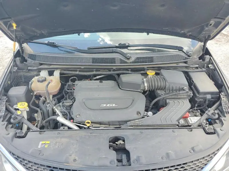 2017 CHRYSLER PACIFICA TOURING L  