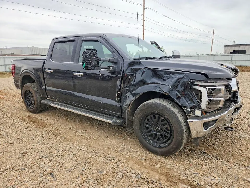 2025 FORD F150 LARIAT  