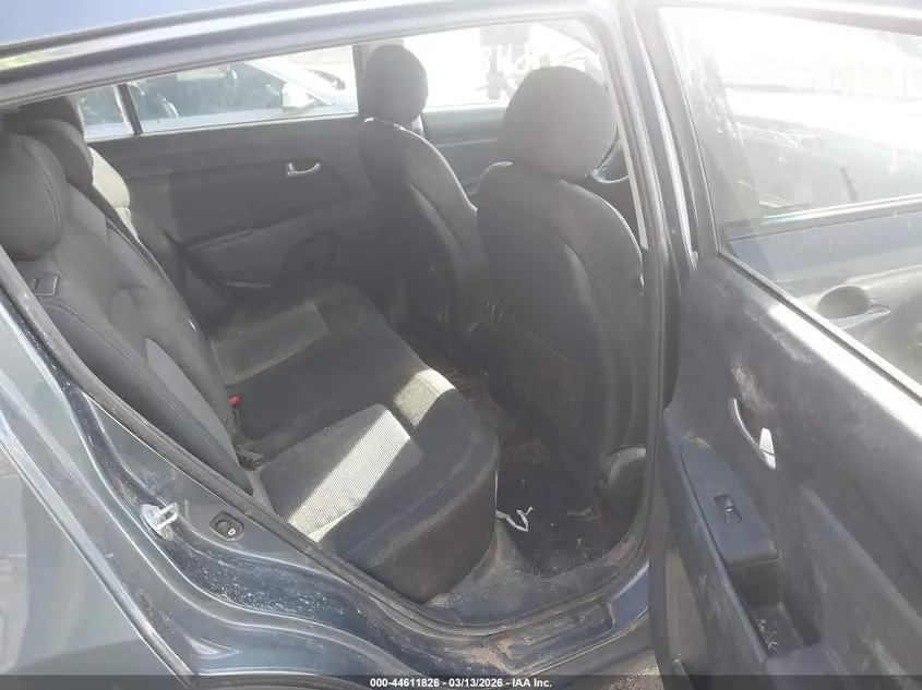 2016 KIA SPORTAGE LX