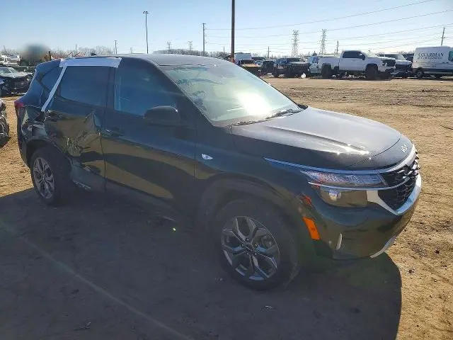2024 KIA SELTOS LX  