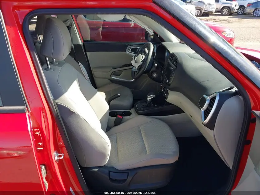 2023 KIA SOUL LX