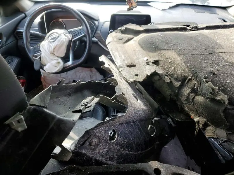 2019 NISSAN ALTIMA SL  