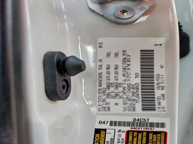 2022 TOYOTA TUNDRA CREWMAX SR  