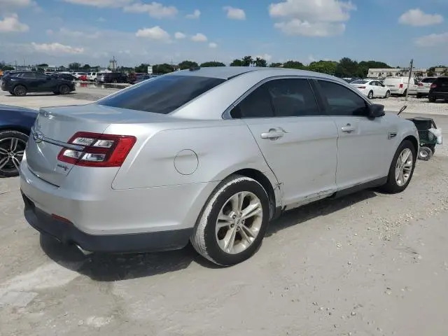 2017 FORD TAURUS SE  