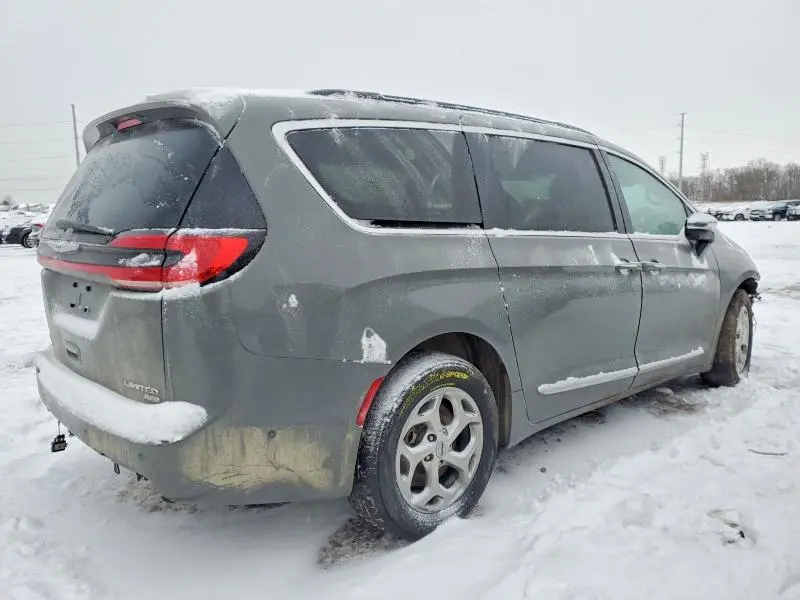 2023 CHRYSLER PACIFICA LIMITED  