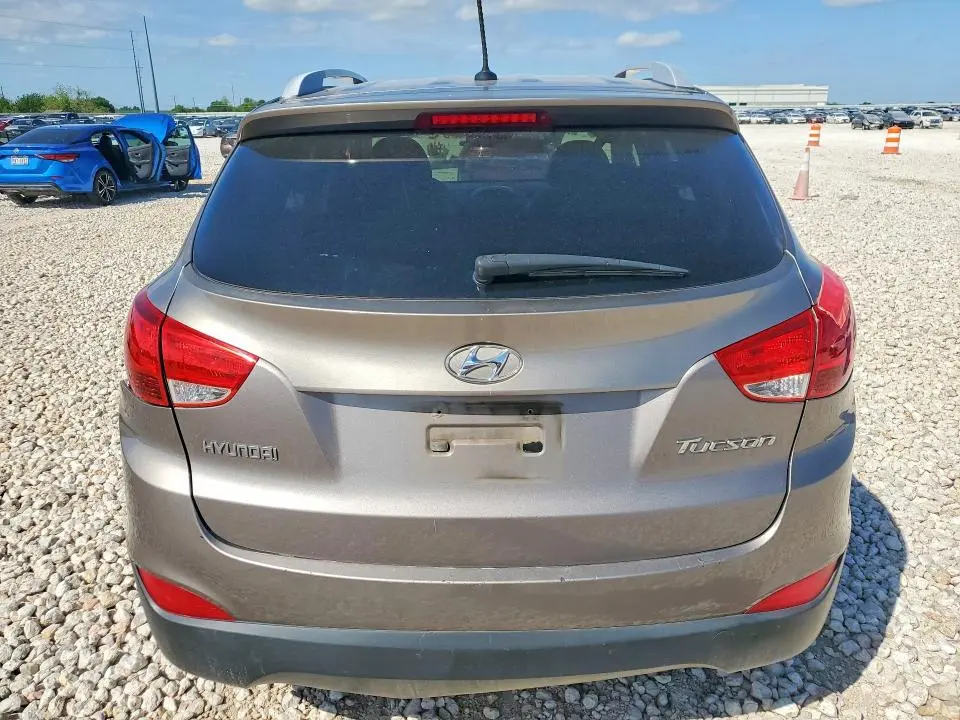 2012 HYUNDAI TUCSON GLS  