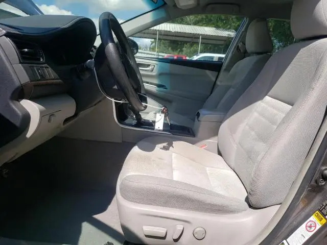 2016 TOYOTA CAMRY LE  