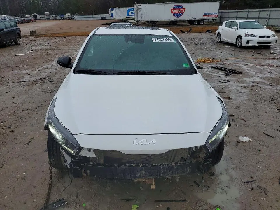 2023 KIA FORTE GT  