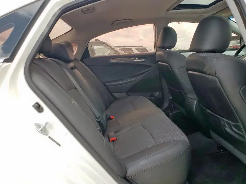 2014 HYUNDAI SONATA SE  