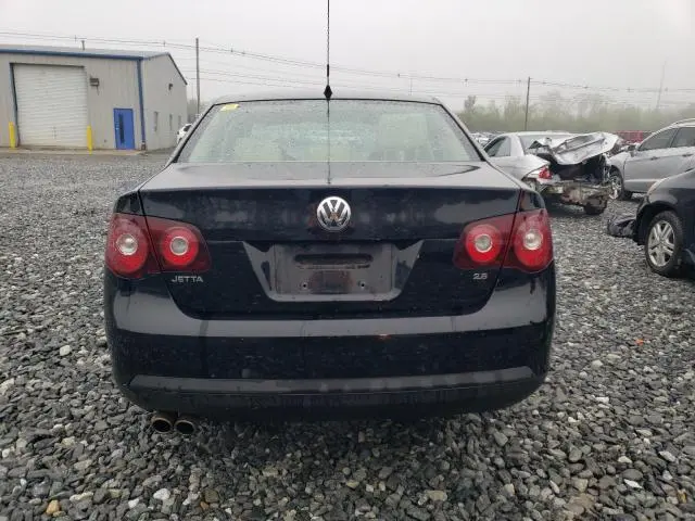 2010 VOLKSWAGEN JETTA SE  