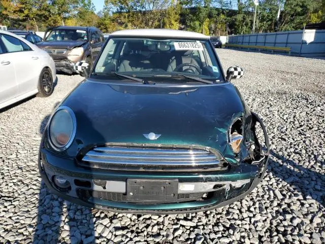 2010 MINI COOPER   