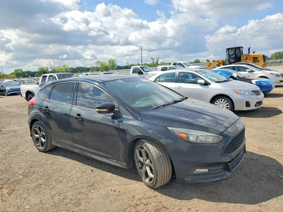 2017 FORD FOCUS ST  