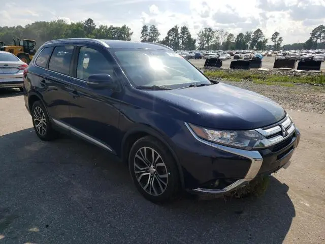 2017 MITSUBISHI OUTLANDER SE  