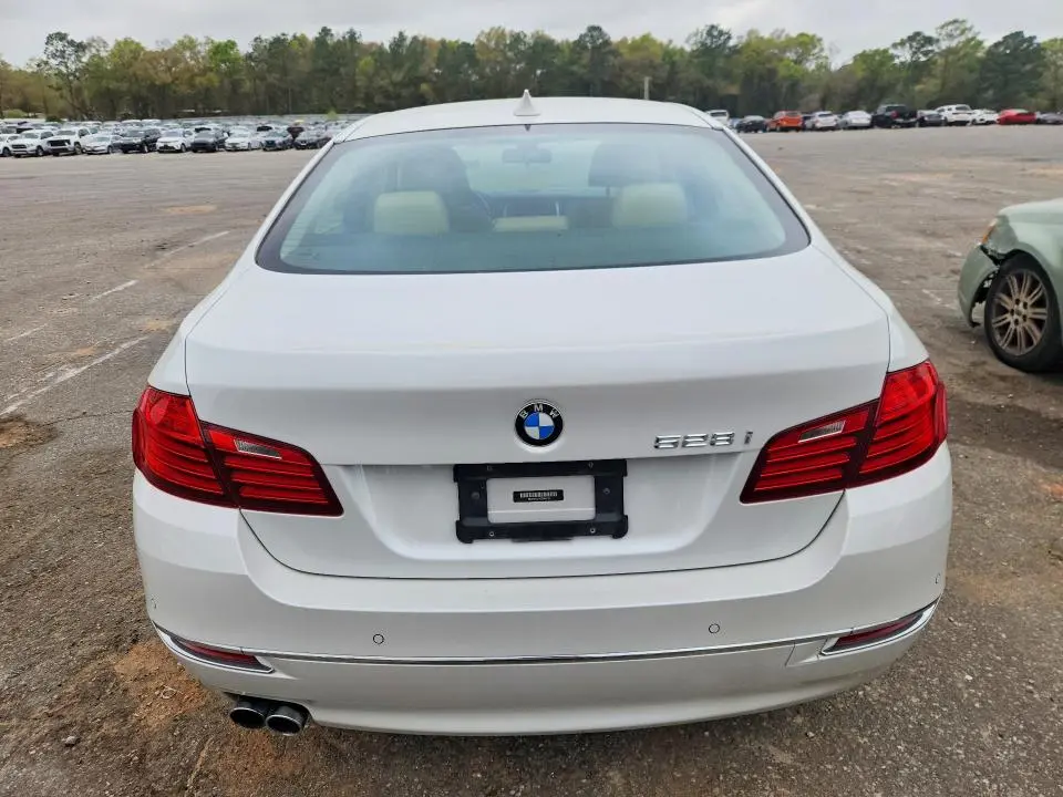 2016 BMW 528 I  