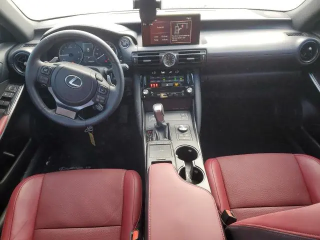 2024 LEXUS IS 300