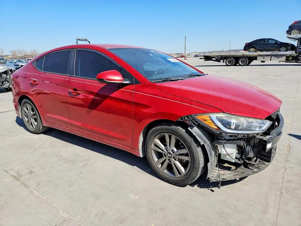 2017 HYUNDAI ELANTRA SE  