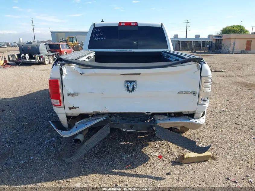 2017 RAM 1500 LARAMIE  4X4 5'7 BOX