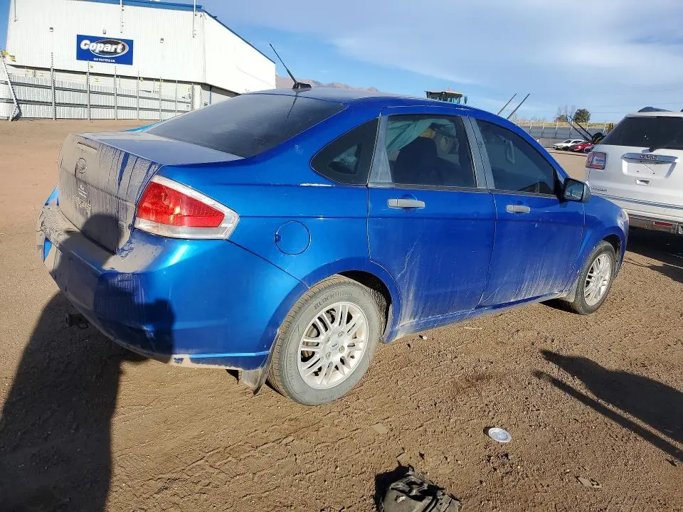 2010 FORD FOCUS SE  