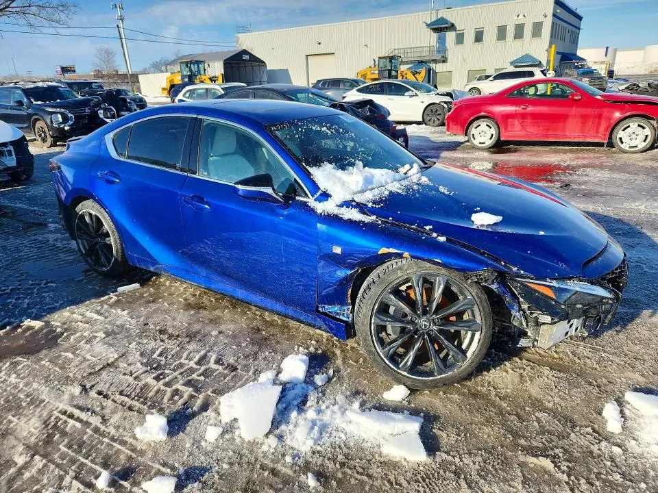 2024 LEXUS IS   