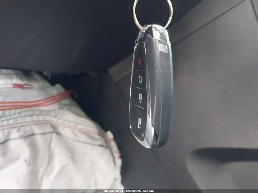 2020 CHEVROLET TRAX FWD LT