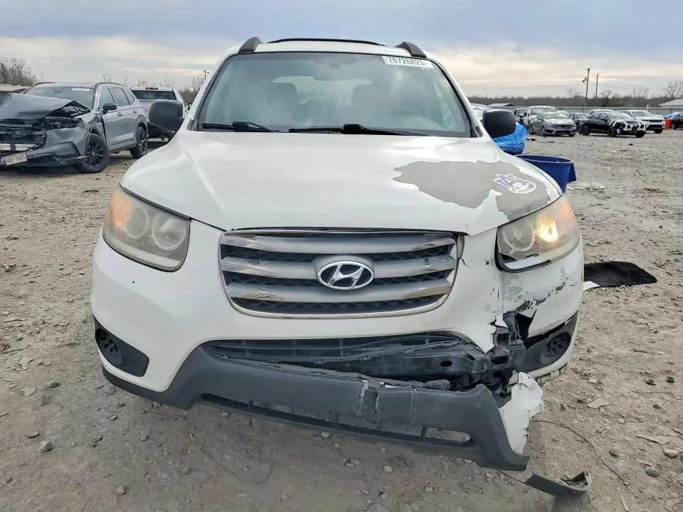 2012 HYUNDAI SANTA FE GLS  