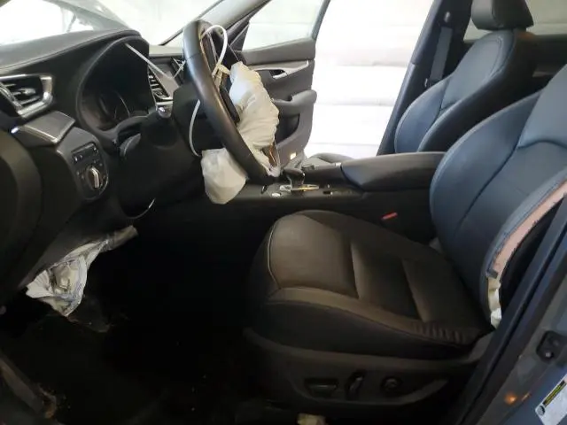 2022 INFINITI QX50 LUXE