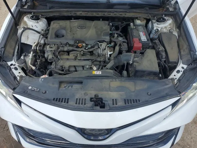 2018 TOYOTA CAMRY LE  