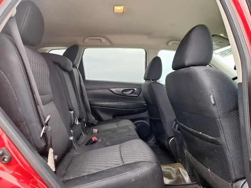 2019 NISSAN ROGUE S  