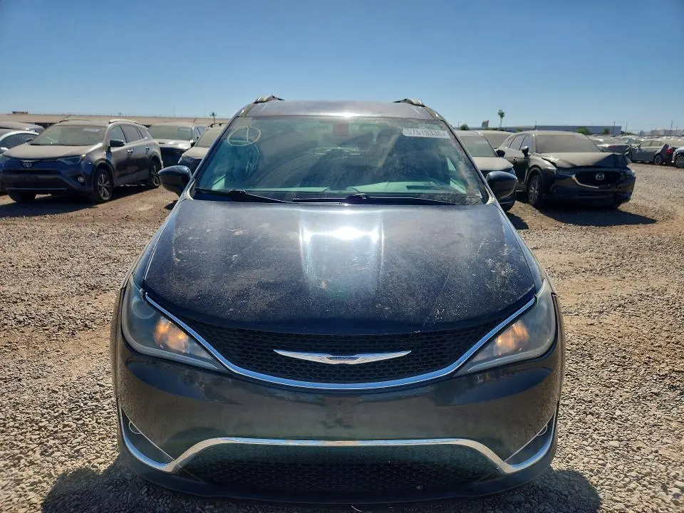 2017 CHRYSLER PACIFICA TOURING L  