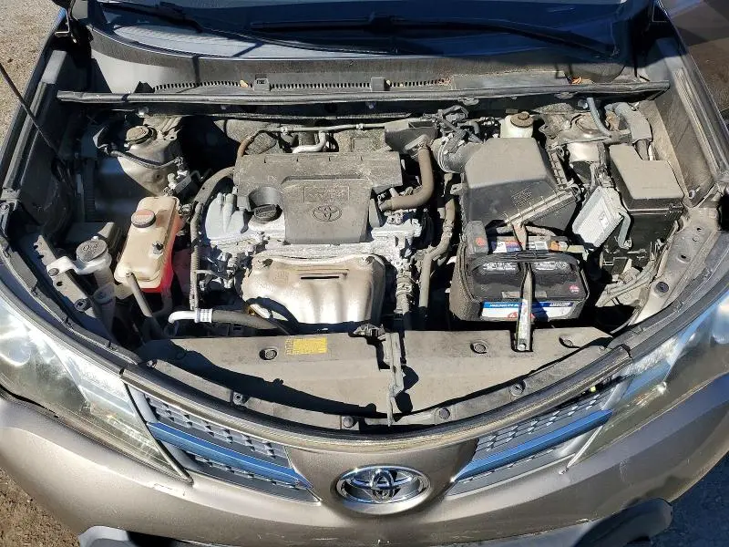 2014 TOYOTA RAV4 XLE  