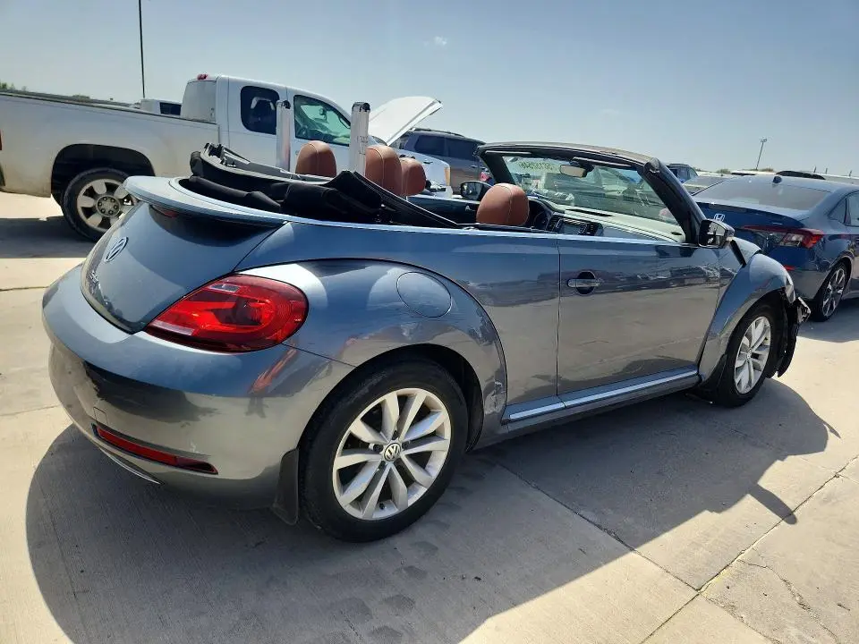 2017 VOLKSWAGEN BEETLE S/SE  