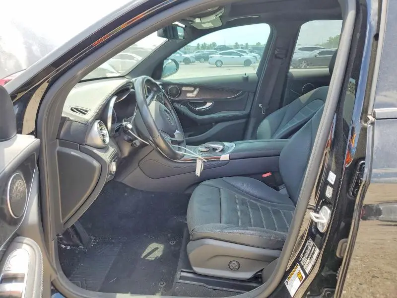 2016 MERCEDES-BENZ GLC 300  