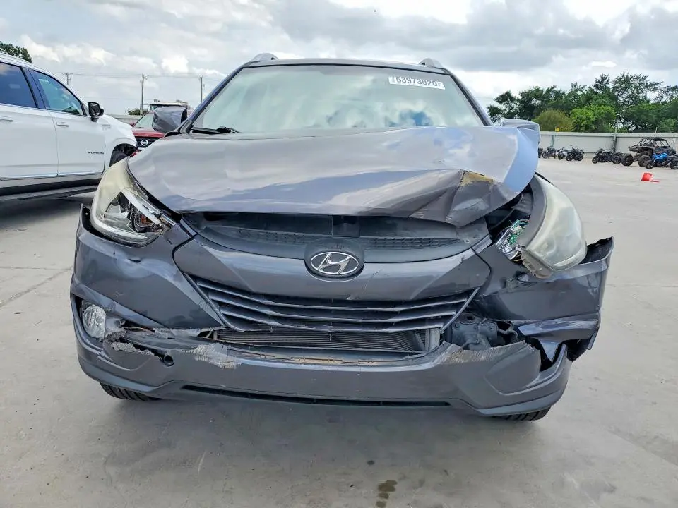 2015 HYUNDAI TUCSON SE  